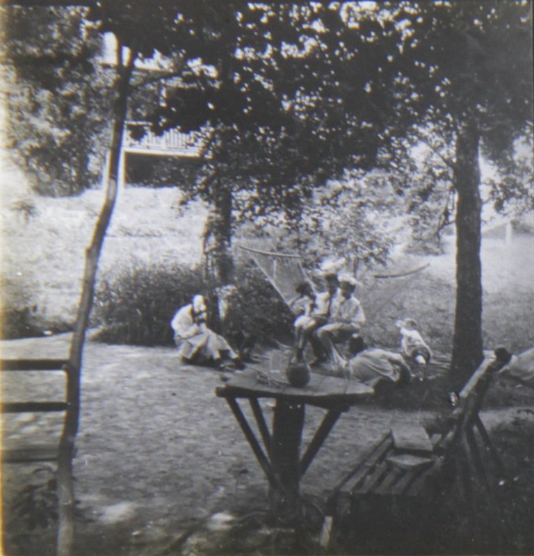 Пикник в Меддуме, стереоснимок начала XX века